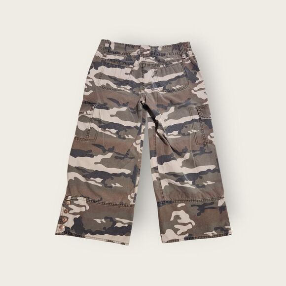 Vintage Y2k early 2000s Mossimo camo print low rise wide leg denim capri pants - Picture 2 of 4